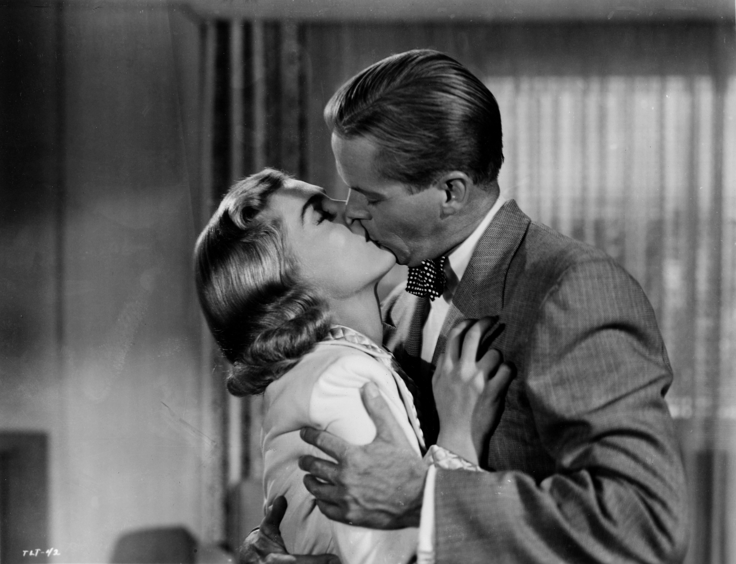 Lizabeth Scott and Dan Duryea in TOO LATE FOR TEARS