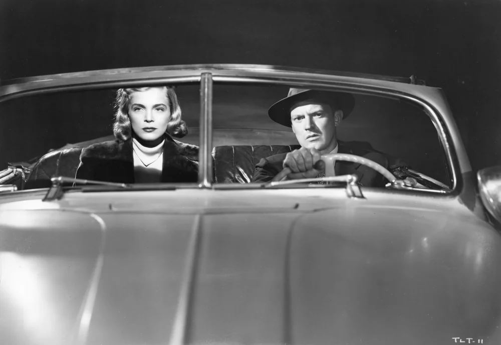 Lizabeth Scott and Arthur Kennedy in TOO LATE FOR TEARS