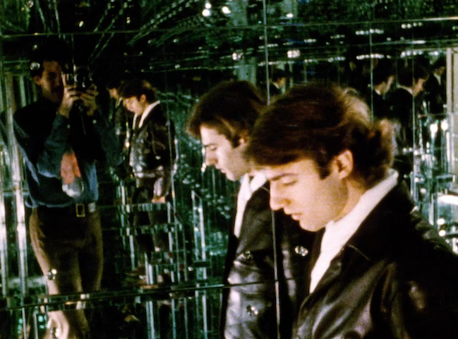 HALL OF MIRRORS (1966)