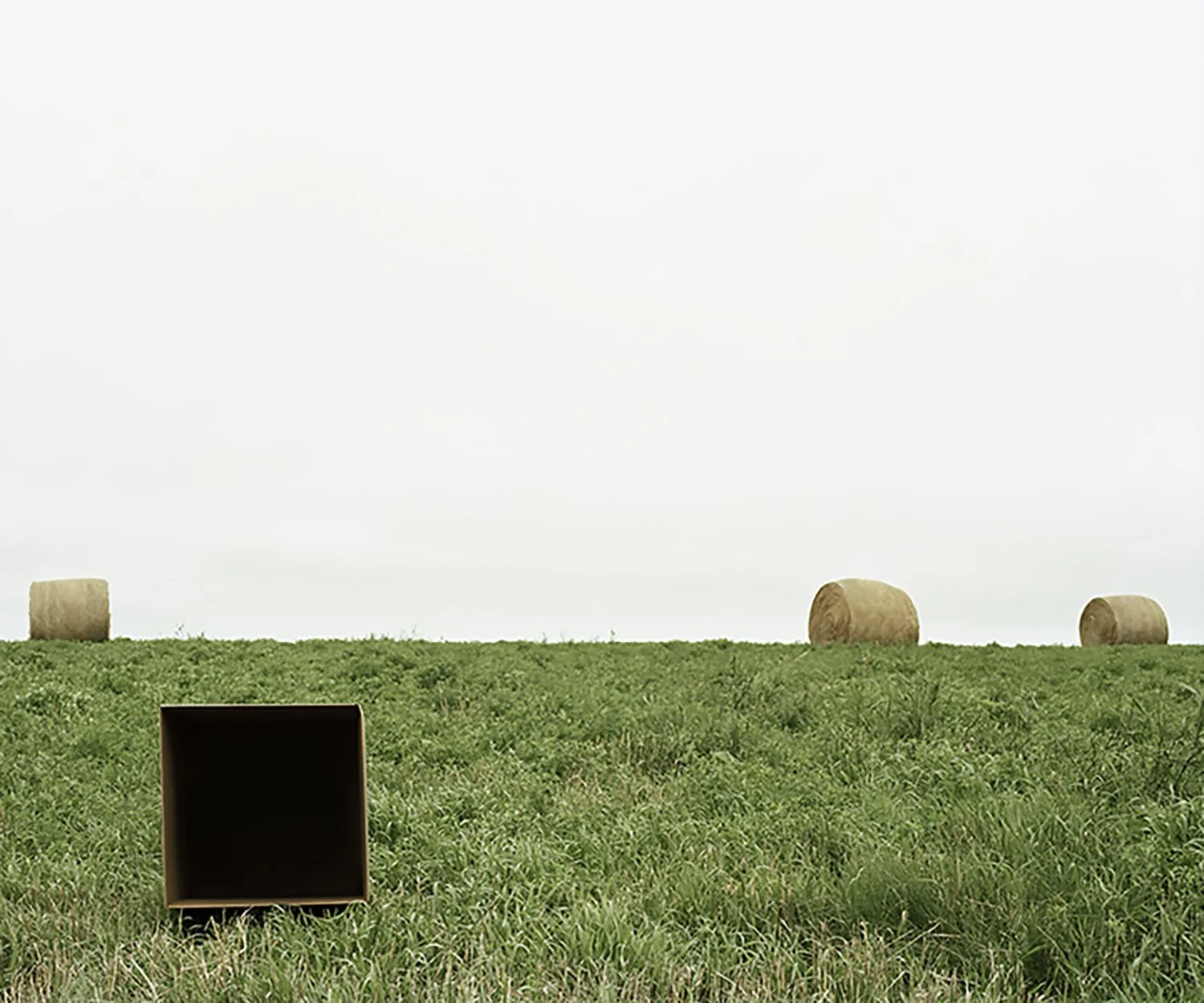 Single Cube Formation, No. 5, Saskatoon, SK, Chromogenic print, 20 x 24 inches, 2011