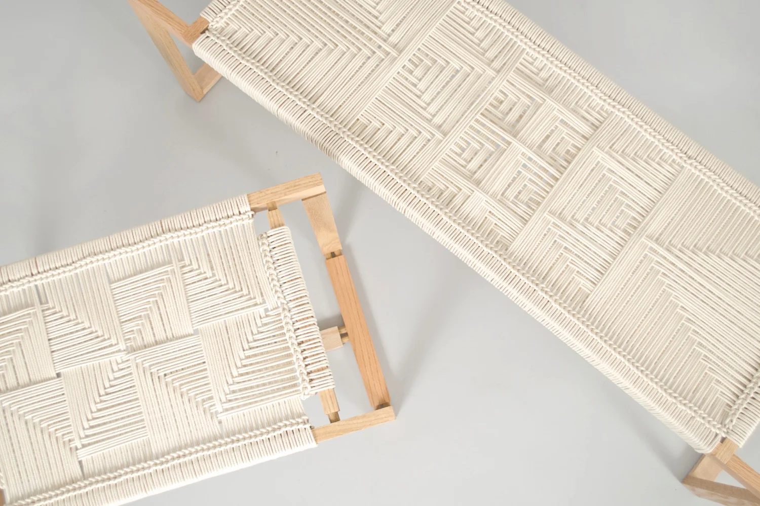 peg woodworking large bench - Version 2.jpg