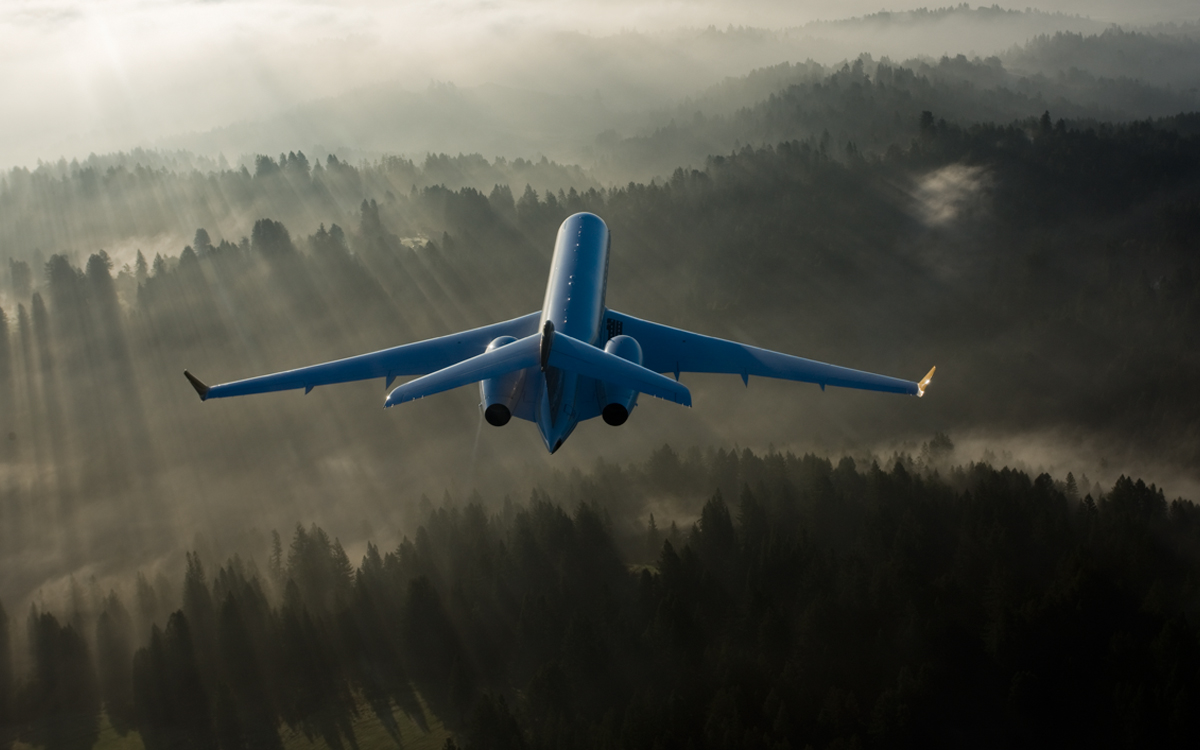 As of January, there are 9 Global 6000s for sale of 150* aircraft, representing 6% of the active fleet. Since our last report in December, there have been 2 additions and 1 subtraction to the market. *Please Note: as of 2015, the "Active Fleet" number will no longer include undelivered aircraft. Your Global 6000 is a valuable asset, so know all the facts. The provided information will help keep you abreast of the current market and it's trends. Please feel free to contact Altus Aviation to confidentially discuss options regarding your Global 6000. Click Here For Full Market Update