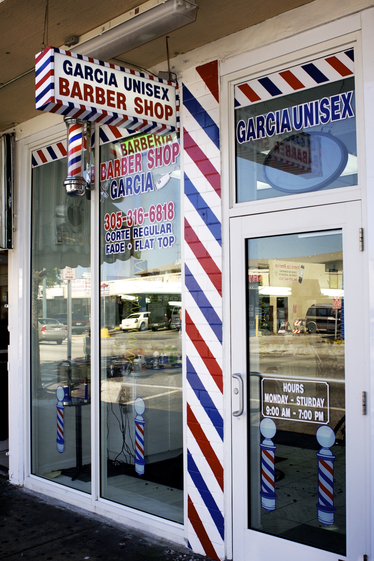 Calle Ocho: Unisex Barbershop in Little Havana, Miami