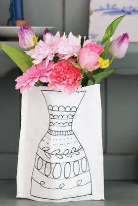 Make a paper vase cover