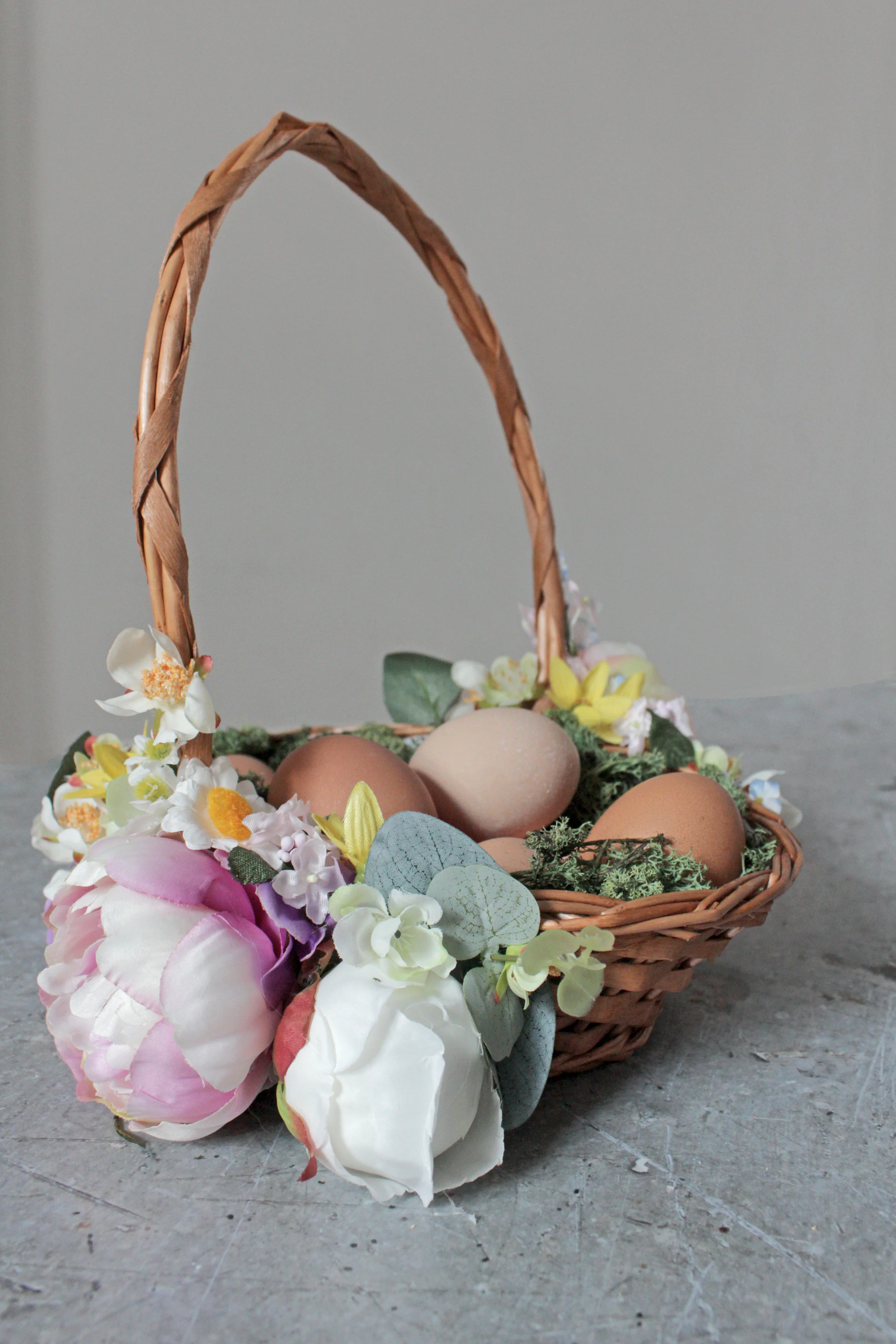 HHH_eggbasket_faux_02B.jpg