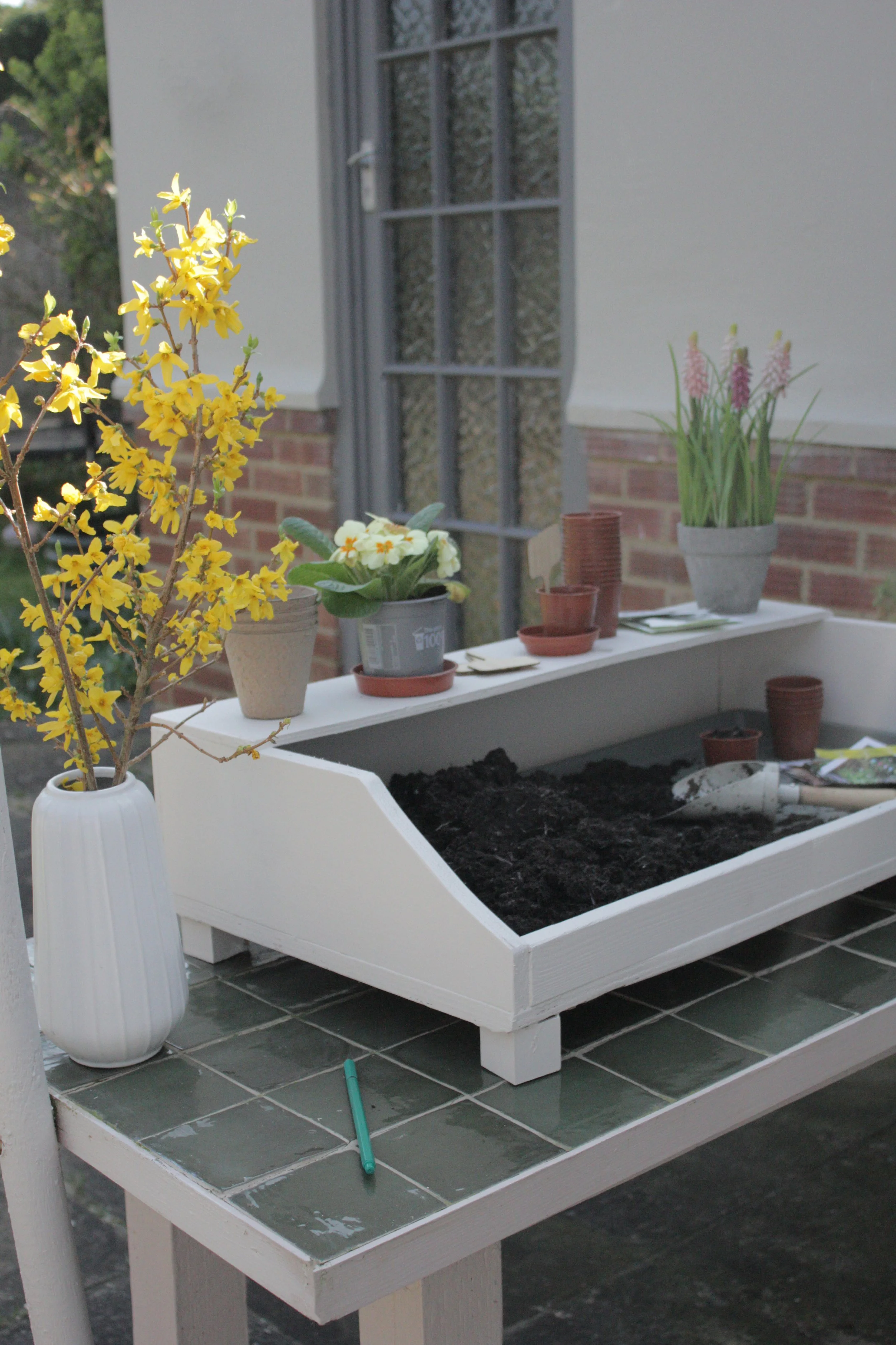 DIY Portable Potting Table