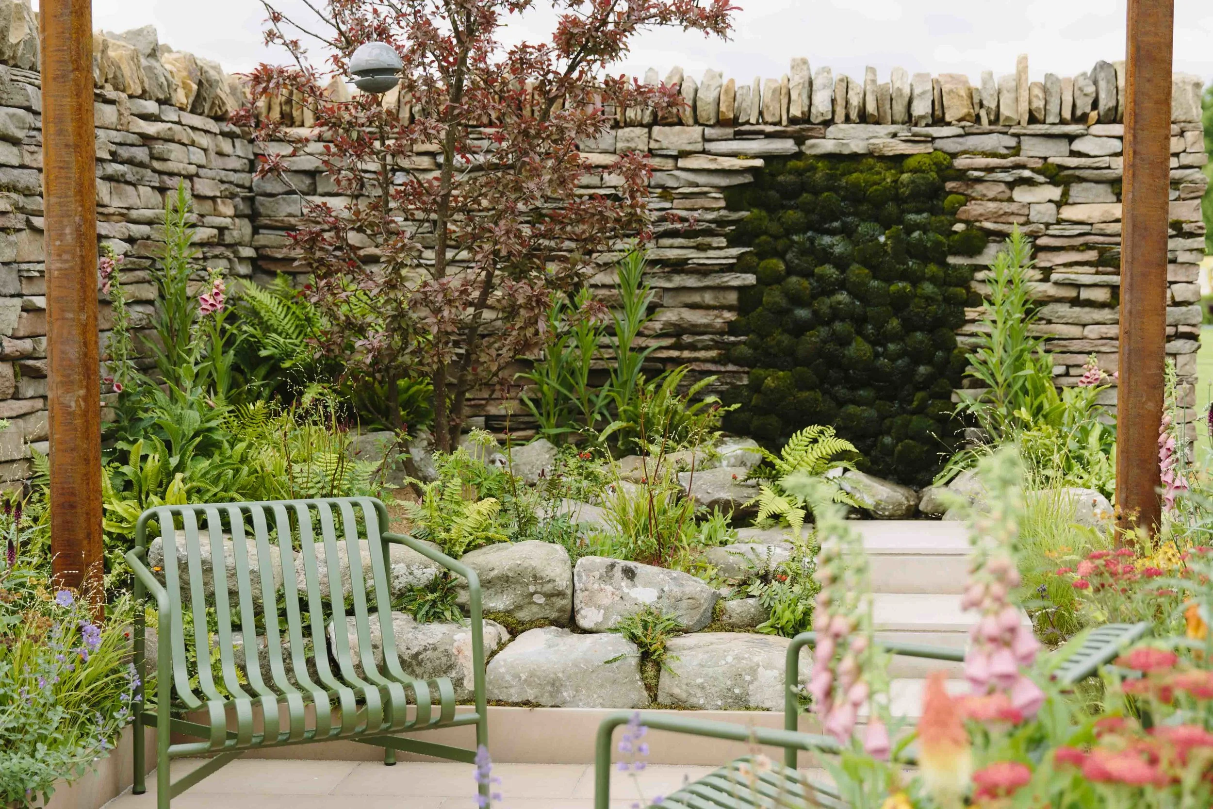 Emmily_Barnes_Chatsworth_2019_02.jpg