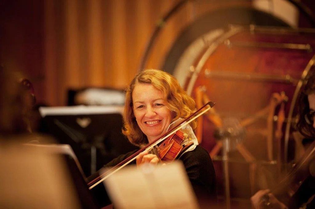 Aileen Dullaghan, Violin