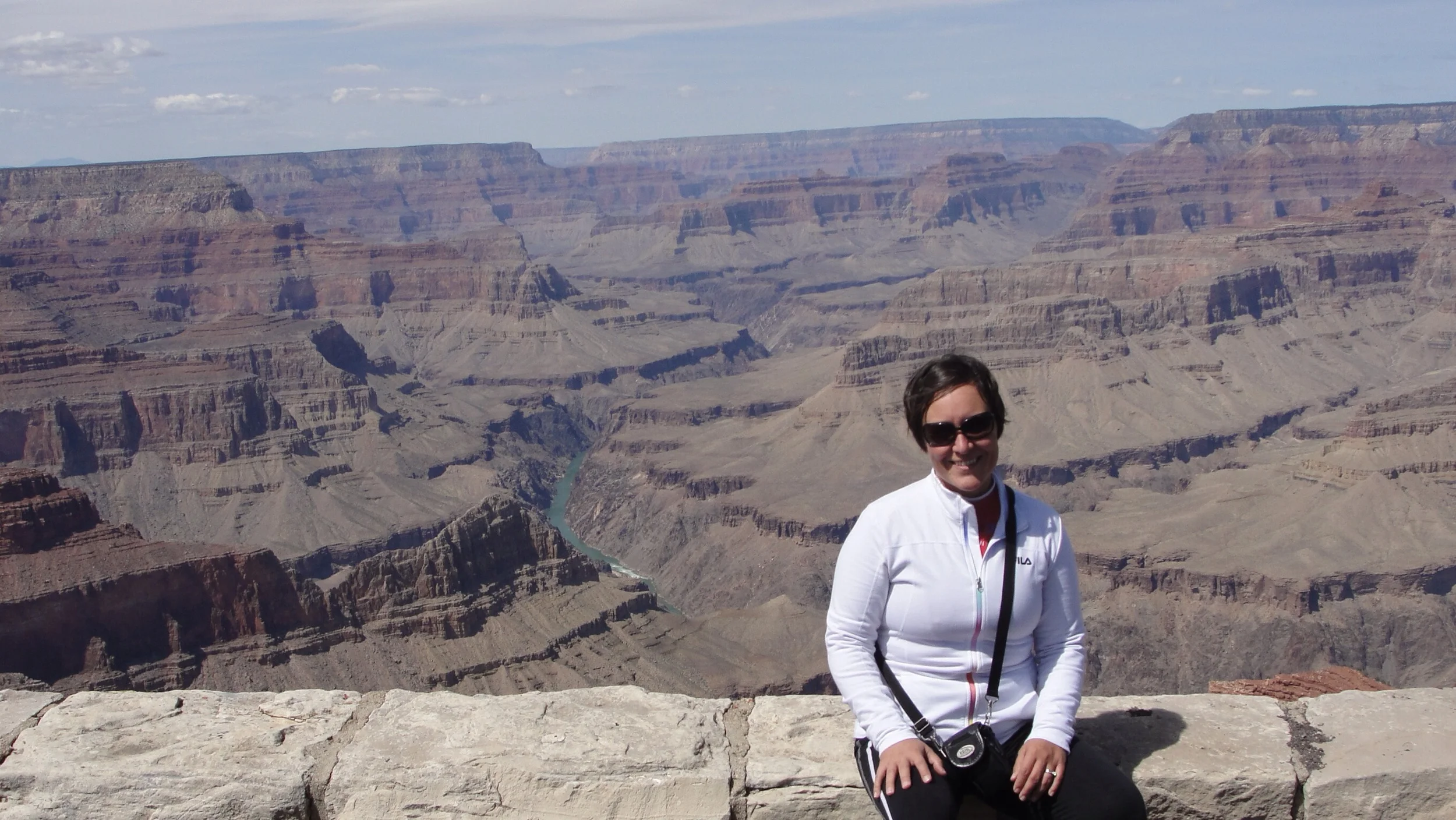 Kasia was more comfortable facing the camera than the drop into the abyss. 