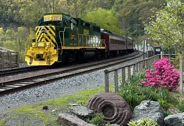Lehigh Gorge Scenic Railway Resumes Daily Operation for 2026