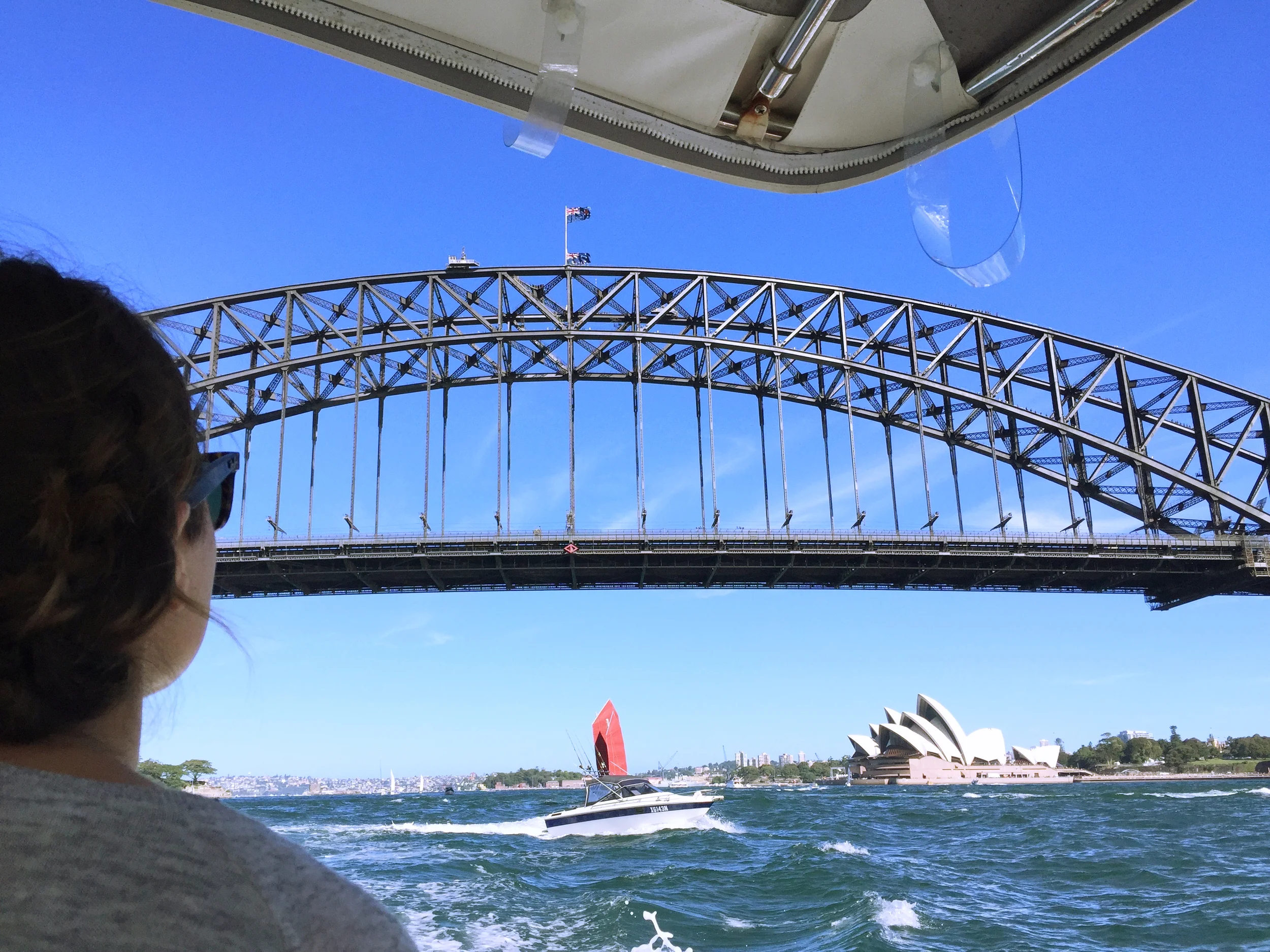 Pack a bag: { Sydney, Australia} 