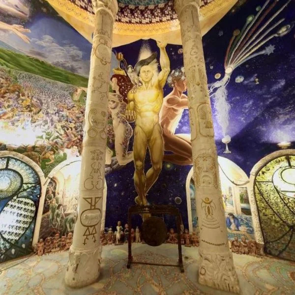 Hall of Victory in Damanhur's Temple of Humankind, depicting the isogynic human, balanced in masculine and feminine. 
