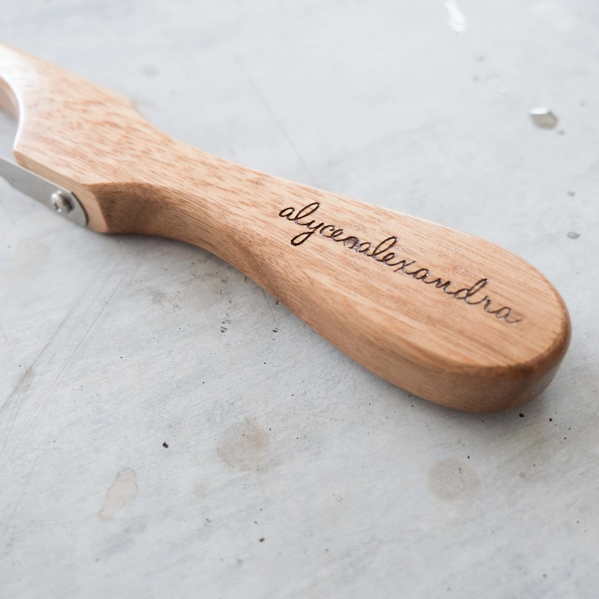 Shop Perfect Slice Bread Knife Australian Made from Tasmanian Oak