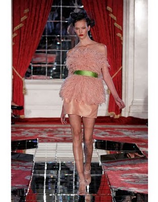 decadence-ss10-jason-wu-de-47439498.jpg
