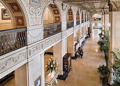 brown_hotel_lobby01.jpg