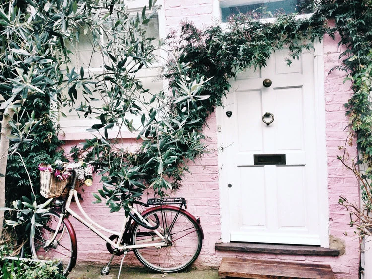 Notting Hill | A Local's Neighbourhood Guide