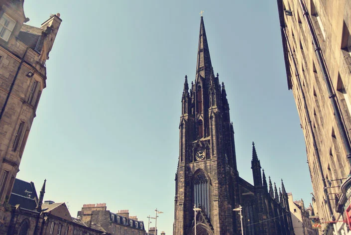 Pack Your Bags | Edinburgh, Scotland