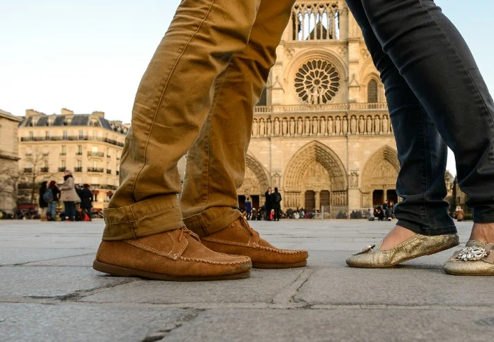 MINNETONKA MOCS: 3 Bears Giveaway