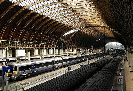 FAQ: How Do I Get To/From Heathrow?