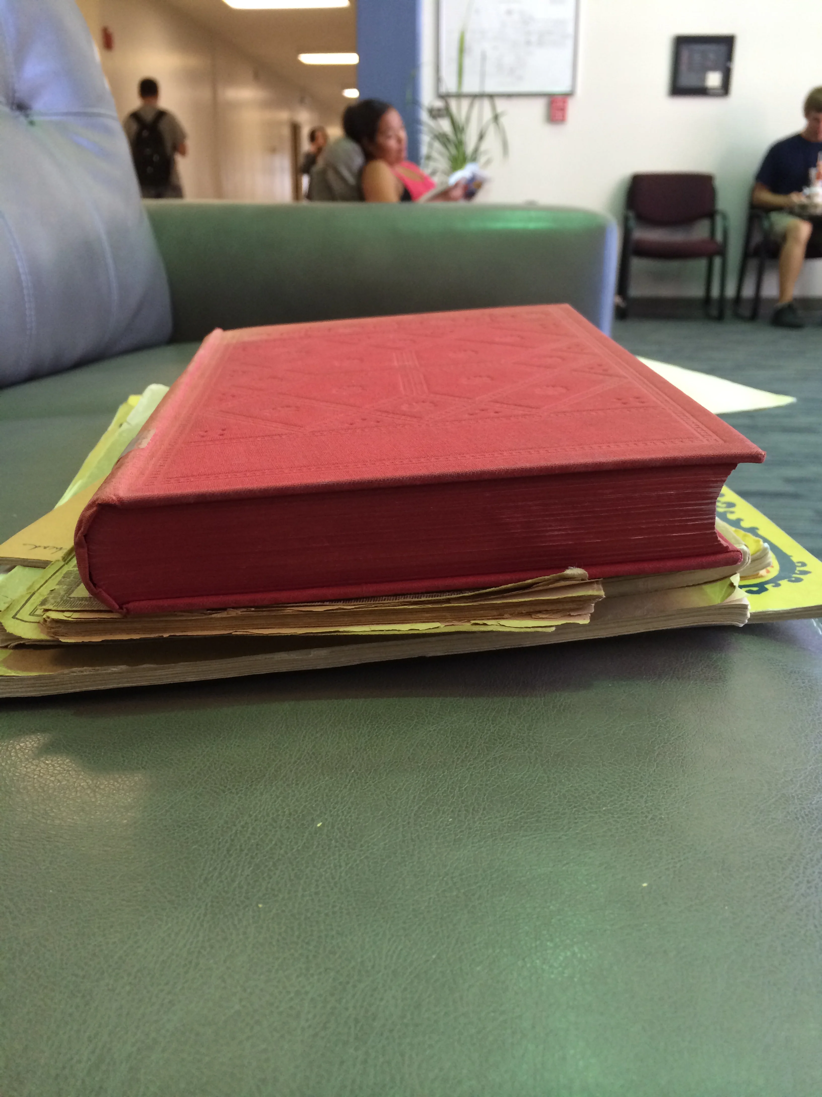 Even the paper edge is red. 