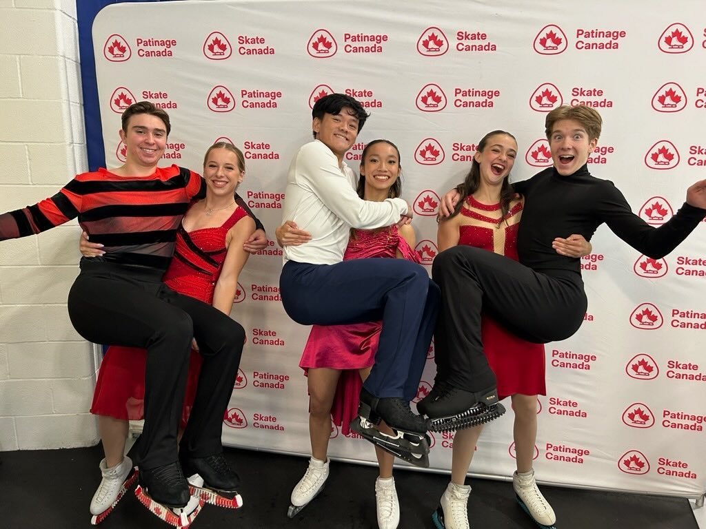 Good times😀 congrats nextgen junior ice dance medalists #skatecanada #vancouvericedance #bcyksection