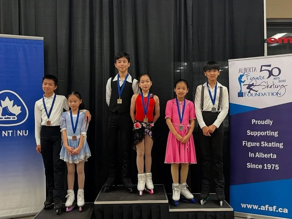 Congrats to Olivia and Kevin (1st) and Mina and Tommy (2nd) at Wildrose competition in the Juvenile Dance event! Great job skaters😀 #bcytsection #vancouvericedance