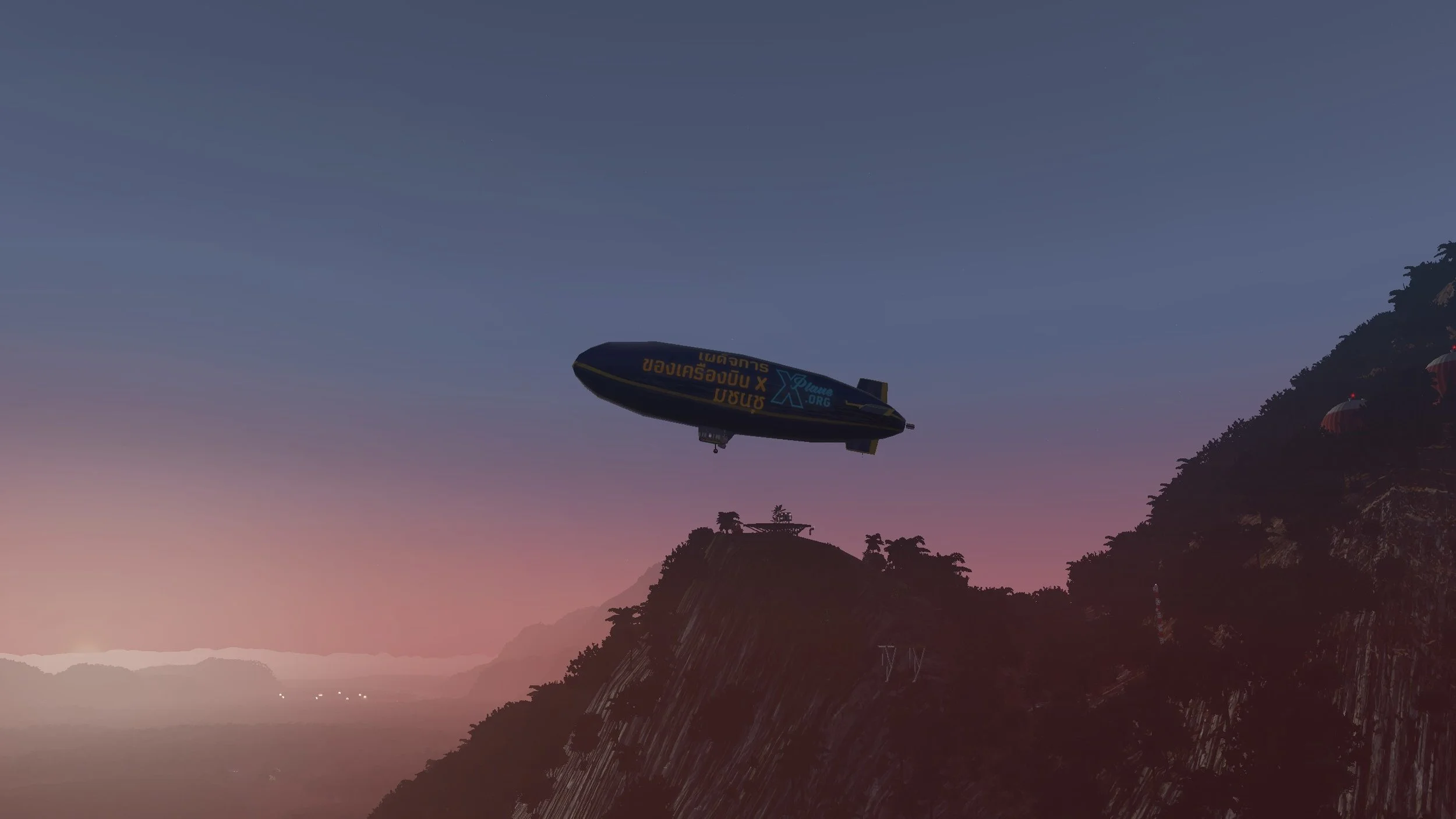 V8Gyear Blimpn3a_9.jpg