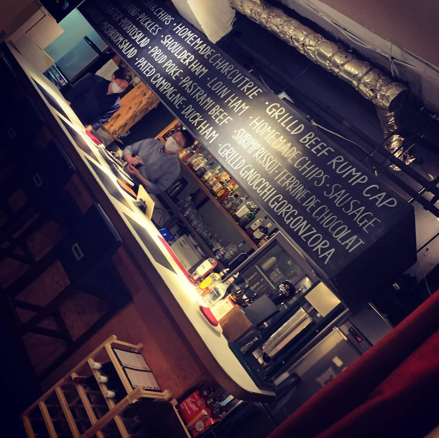 @gastropubaugustus
Is a lovely and warm spot to enjoy some Australian style comfort. Chef @yugokikugawa worked @thelincolncarlton so understands how to bring together the elements that emulate an Melbourne dinning experience. Support a wonderful rest