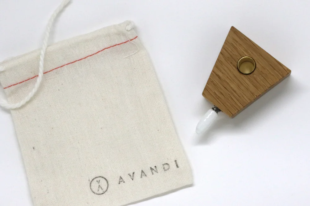 Projecting Wall Fastener by Avandi_package.jpg