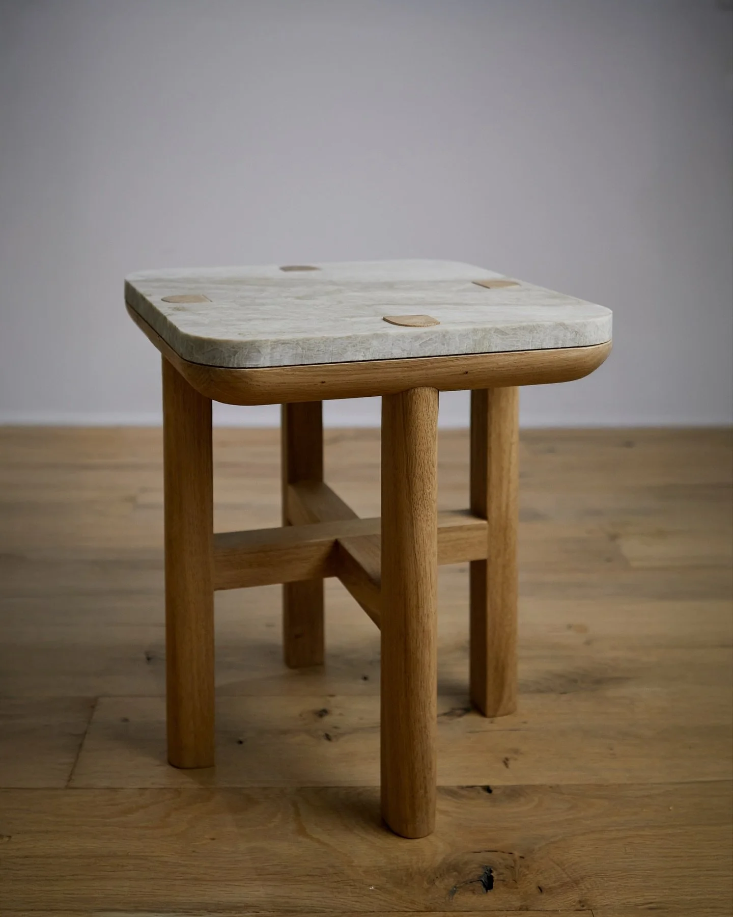 Three Connections Side Tables are available at @simone_showroom_ 😍

Opening party tomorrow night in the Dansaert/rue de Flandres neighbourhood ✨

See you there?