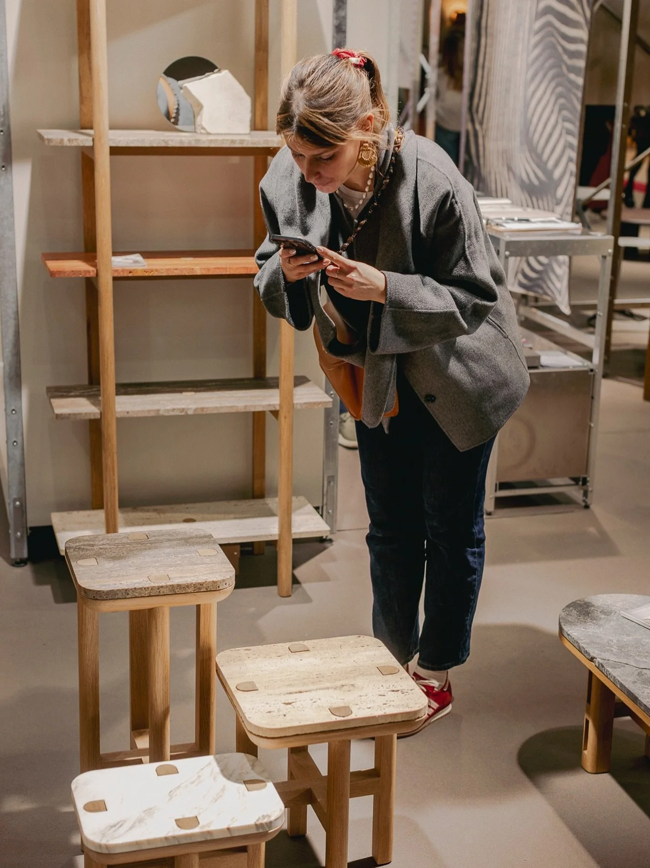 I&rsquo;m building a list of (interior) architects interested in sustainable and reclaimed materials to connect and share best practices with 🧱

If you want to be included, DM me your email 💌 and let&rsquo;s connect!

📷 @marekswoboda at @maisoneto