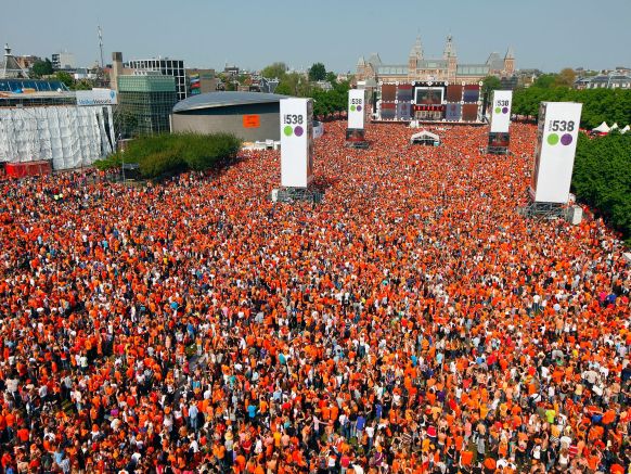 Amsterdam on King's Day (from www.scanblatexperience.com)