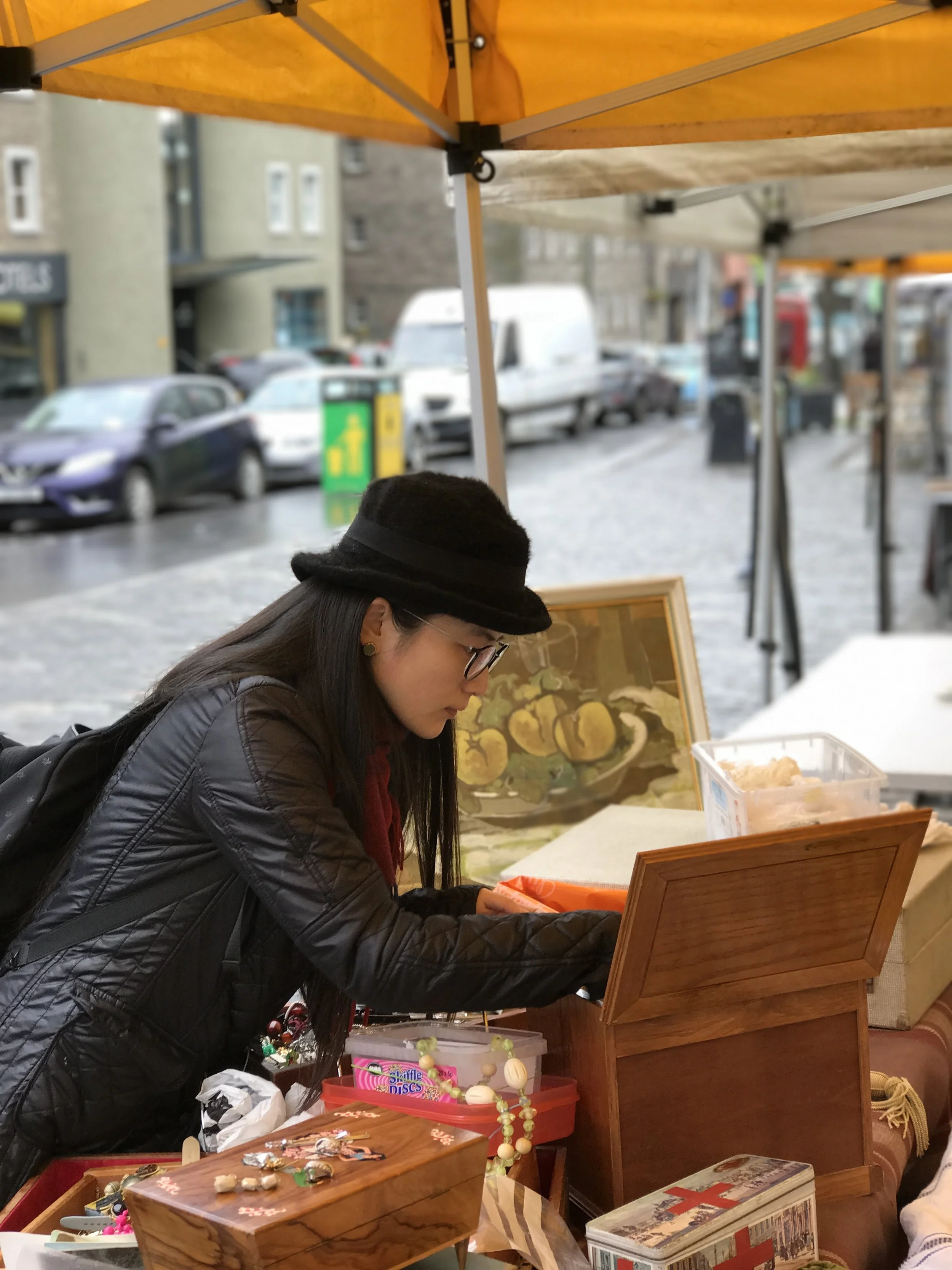 Random Market Shopper