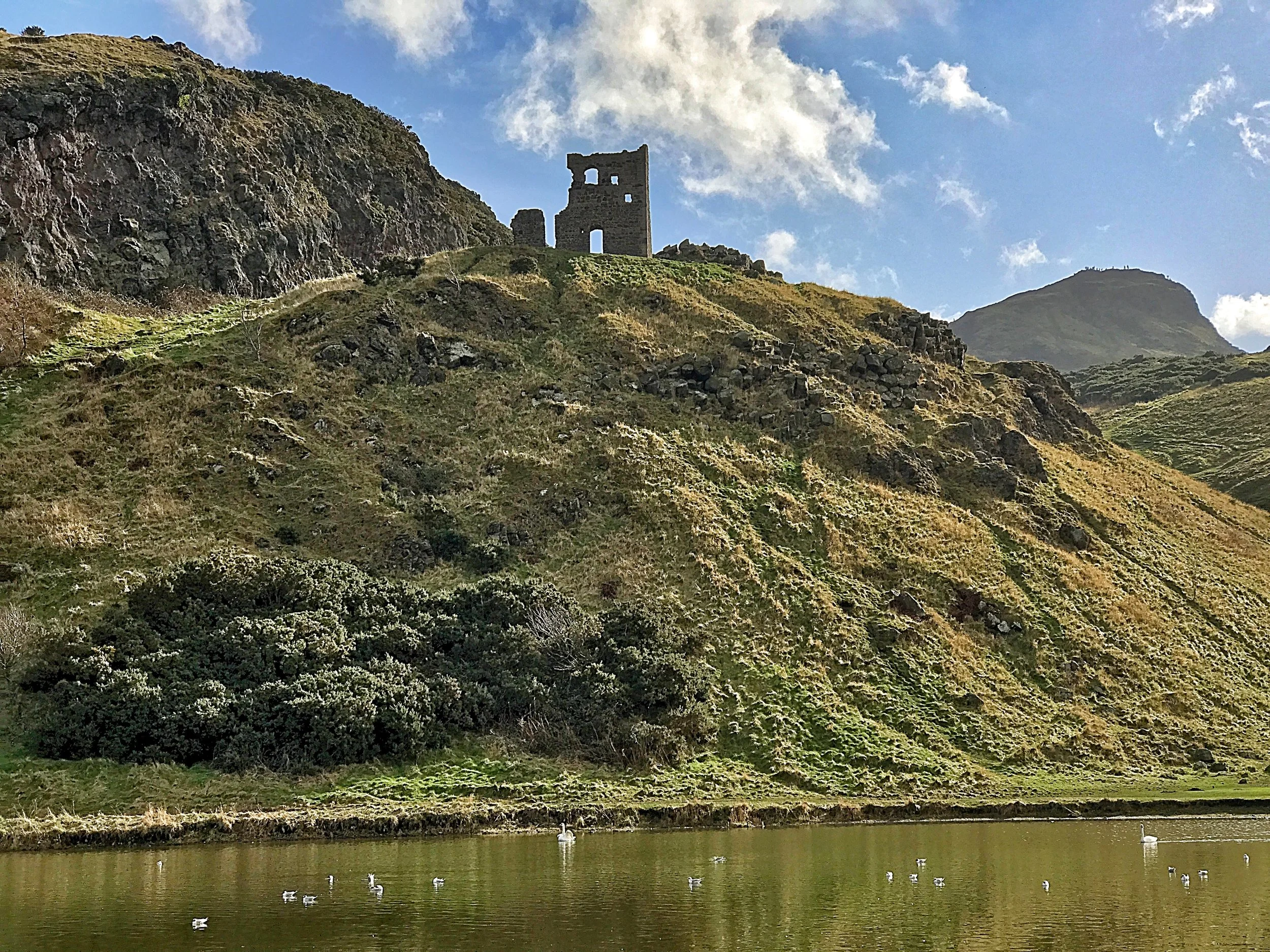 St Anthony's Ruins and Arthurs Seat
