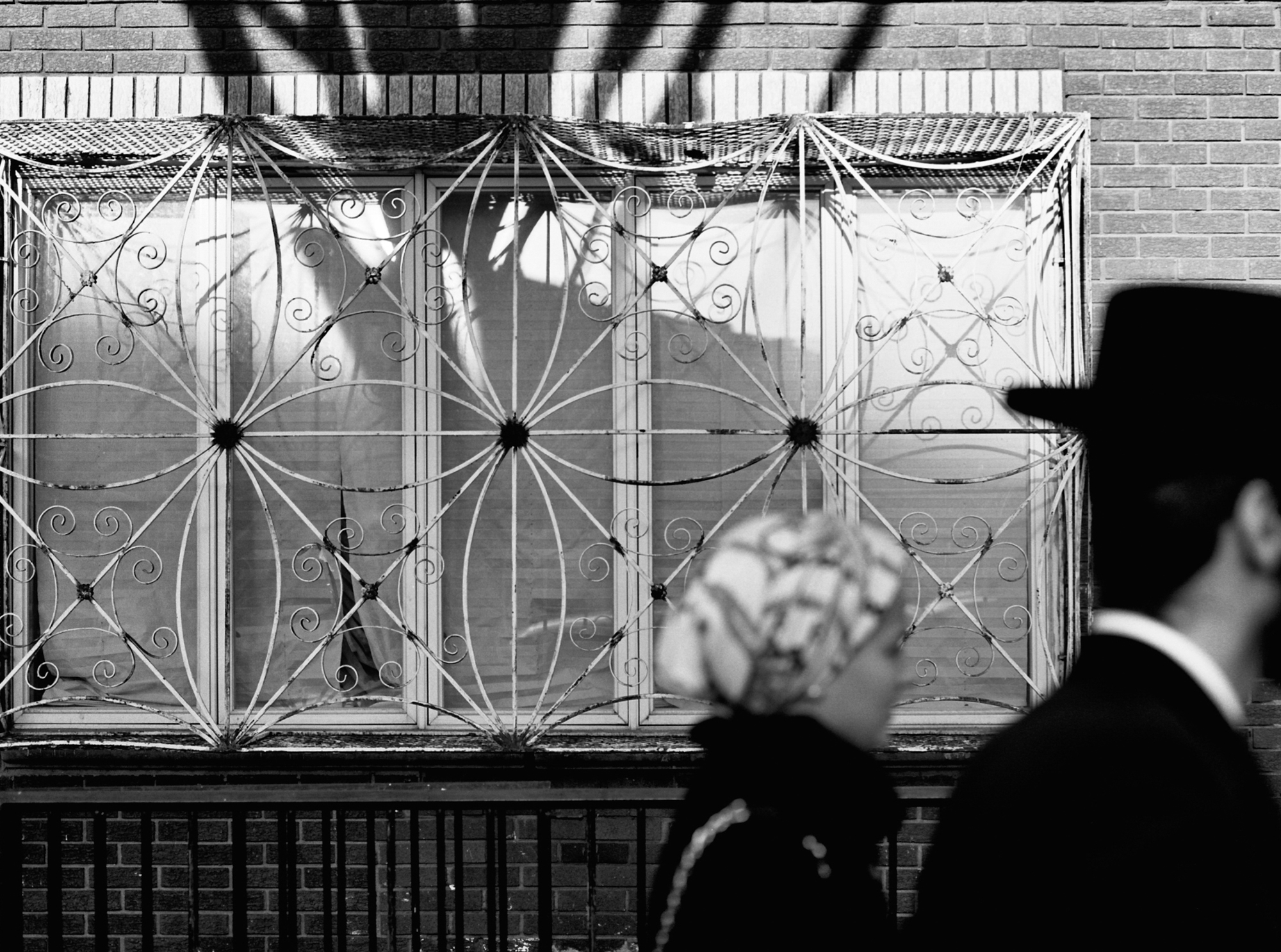 Nathan_Stolz-South_of_Broadway-16.jpg
