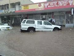Downtown Blantyre (Haile Selassie Avenue) right after a heavy rain (photo via What’s App).