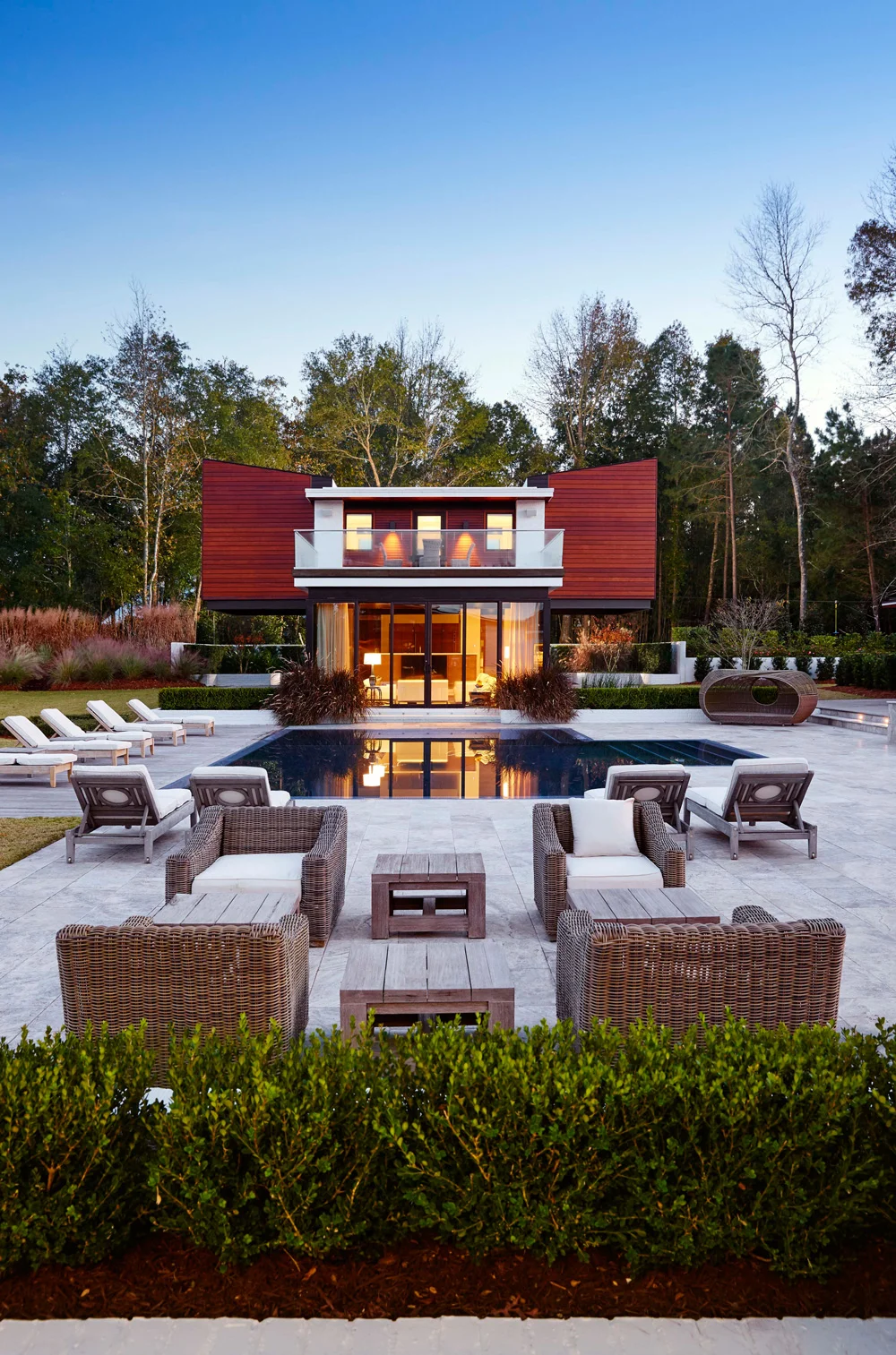 Guest_House_and_Pool_web.jpg