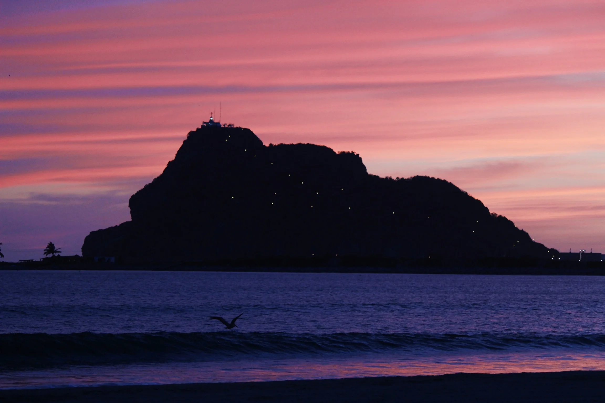 Buenas noches Isla de la Piedra