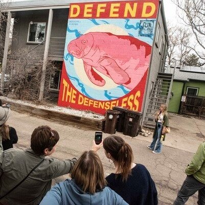 🚶&zwj;♂️Explore Boulder&rsquo;s murals with @streetwisearts!🚶&zwj;♀️

Join passionate docents on a 2-hour walking tour of murals by local, national, and international artists. Discover street art culture, social justice stories, and activate murals