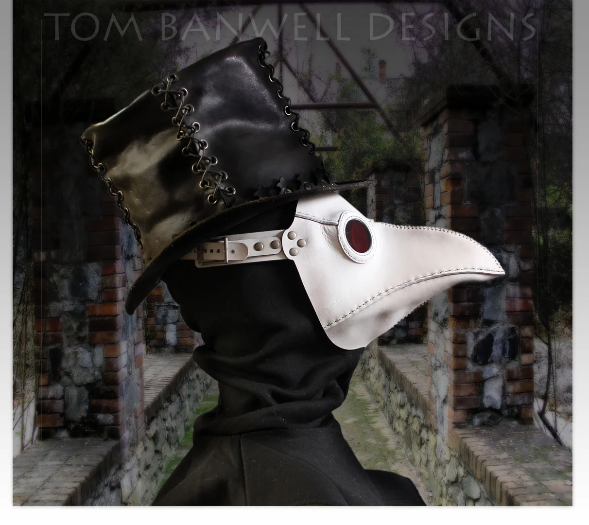 plague doctor wh top hat.jpg