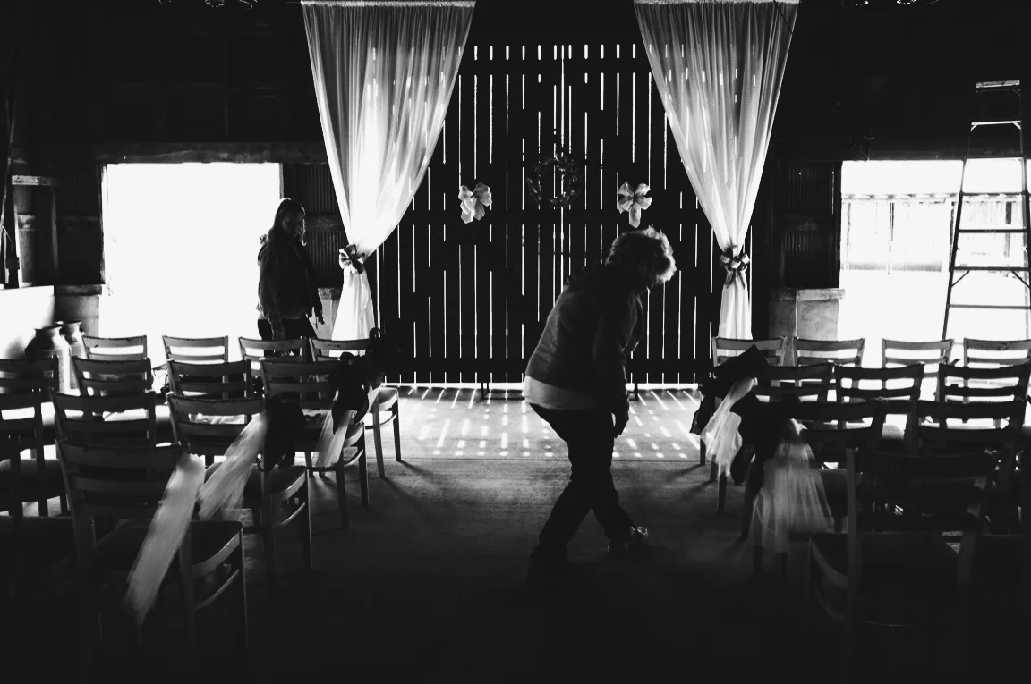 Lisa and Pat setting up the ceremony 