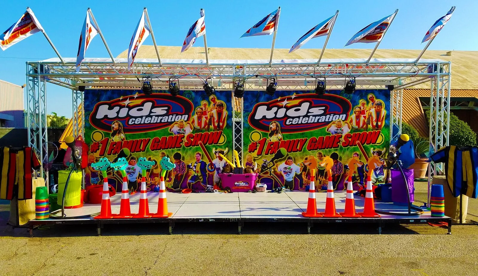 Kids Celebration, Mega Show Setup