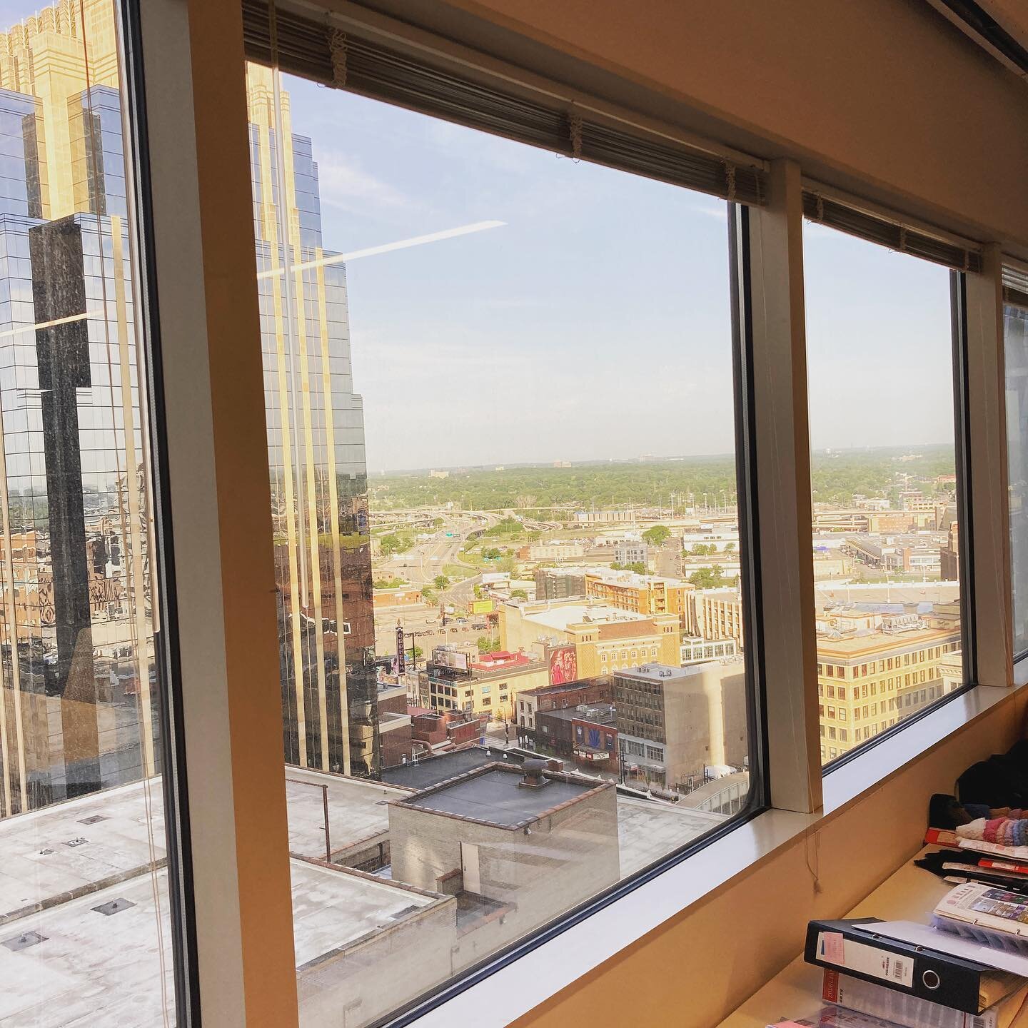 Week one of my new job as a textile designer done ✔️ check out my fancy downtown view from my desk.