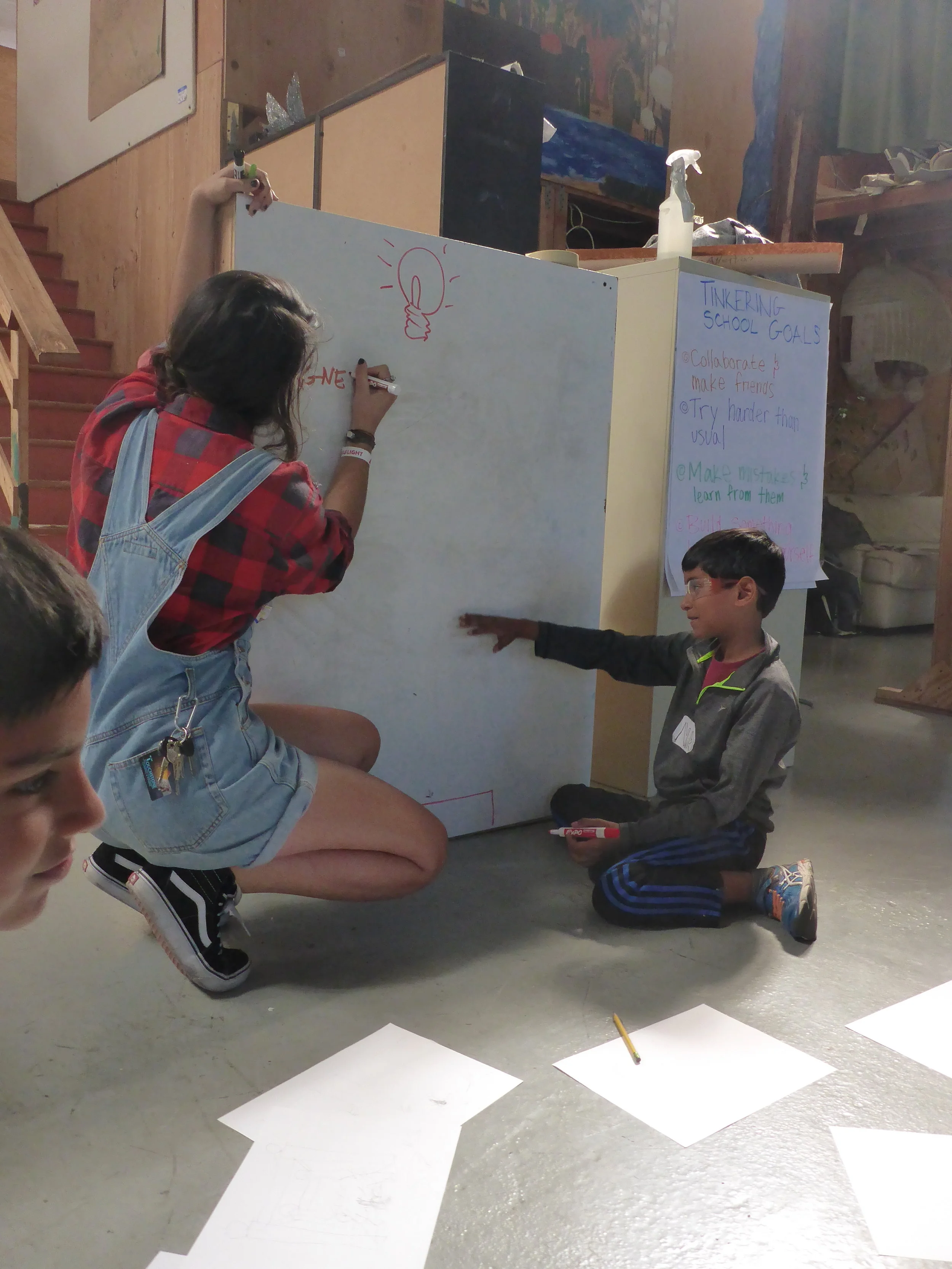 Niki explains his hovering magnet board.
