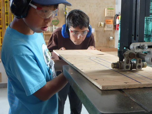 More bandsaw concentration from Turin. 