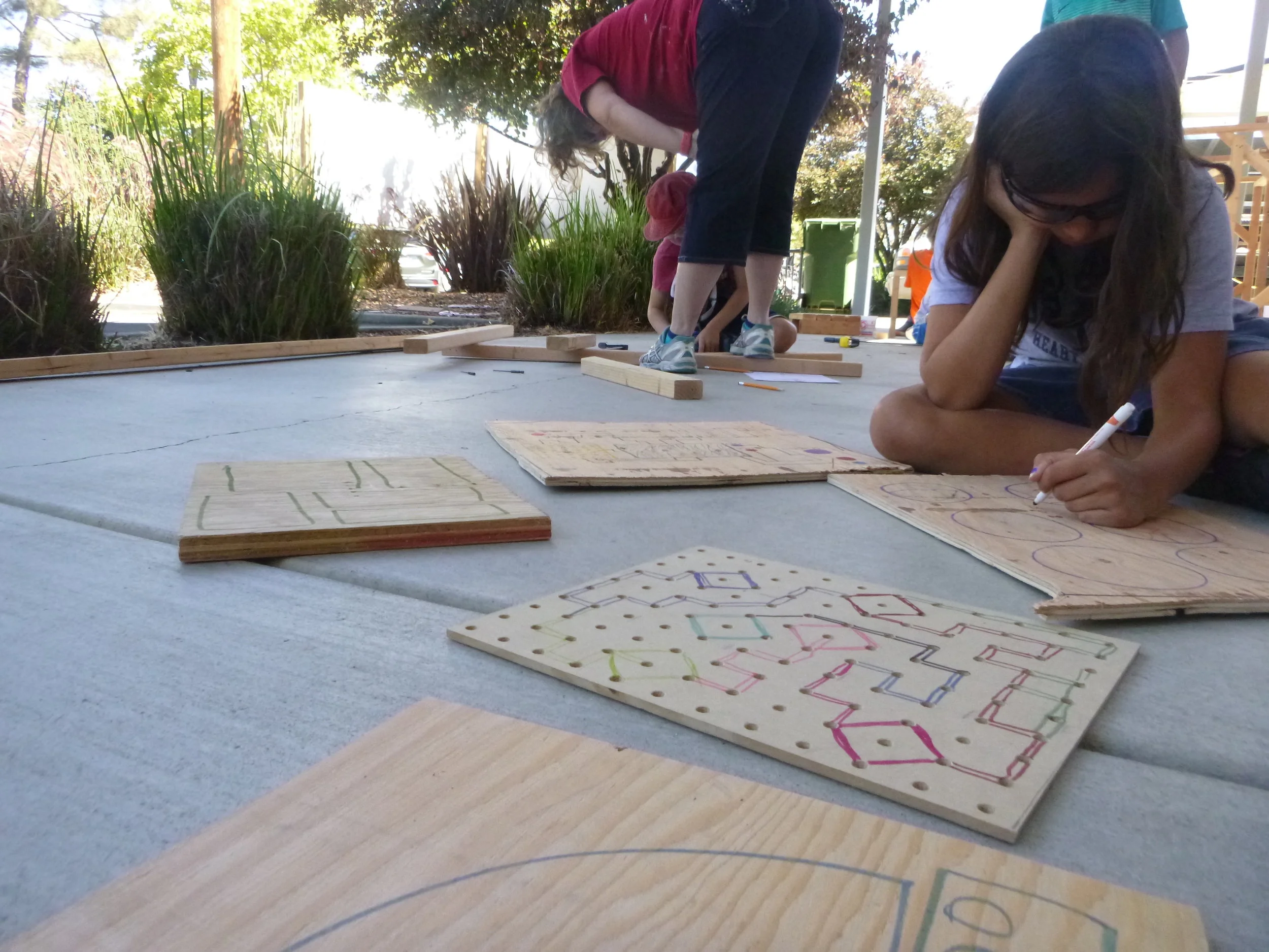 Lots of folks took time to make robot panels for the vehicle. Buttons and gauges and dials and weird electronic panels were all decorated all day by everyone who needed an art-break.