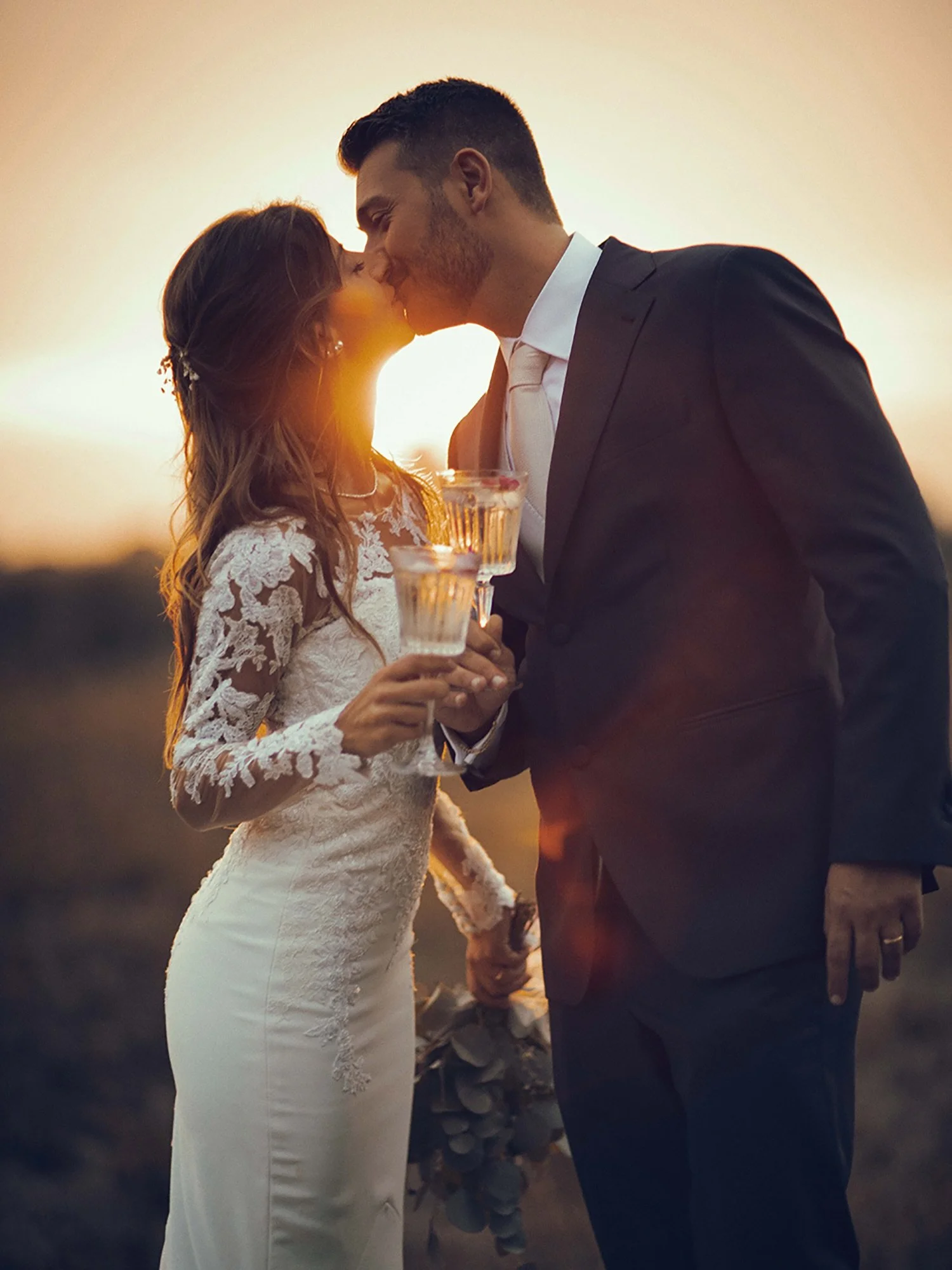Valerio e Miriam
.
#kiss #weddings #riandewedding #weddingphotographer #romeweddingphotographer