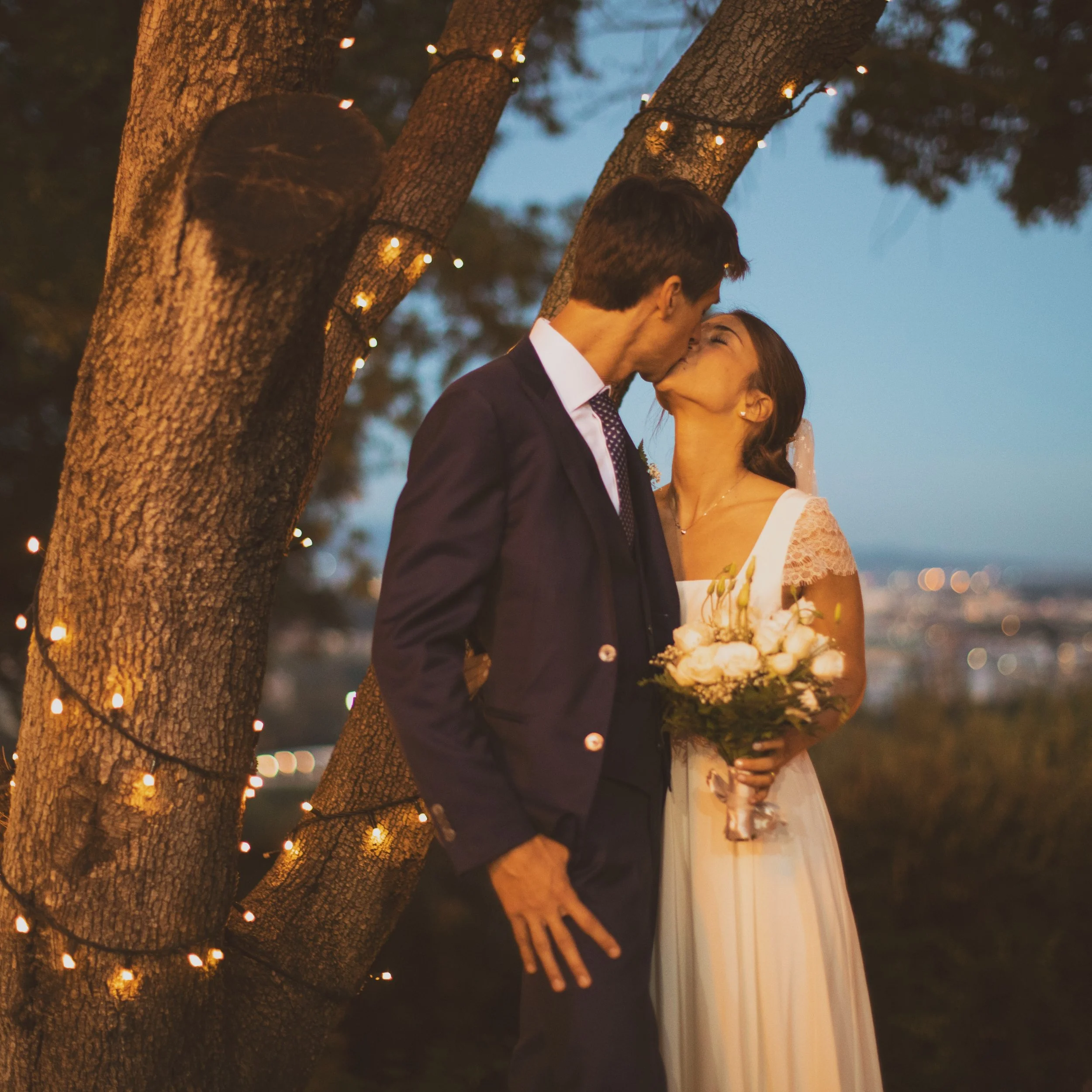 Caterina e Filippo
.
#kiss #weddings #riandewedding #weddingphotographer #romeweddingphotographer