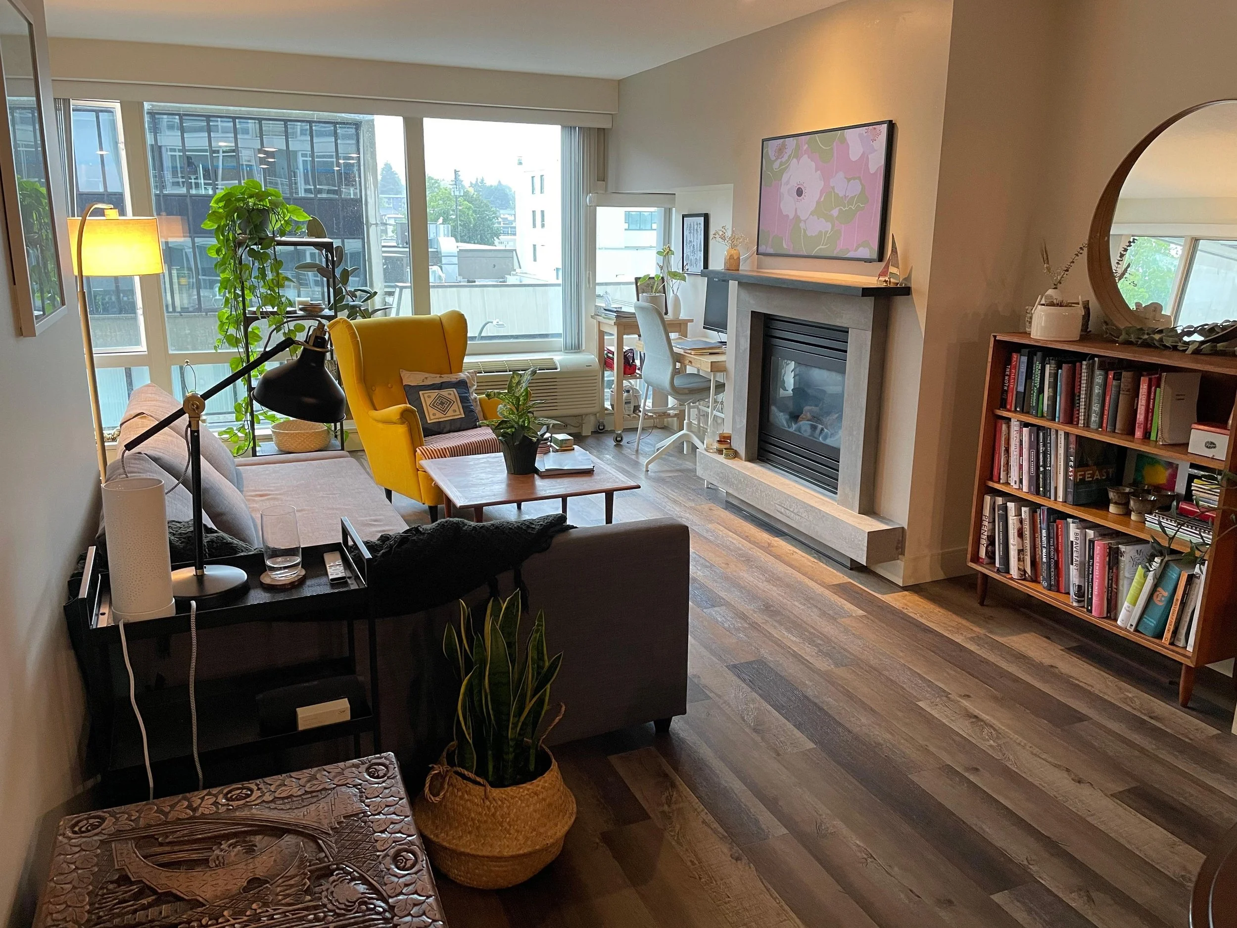3 Living Room.jpg