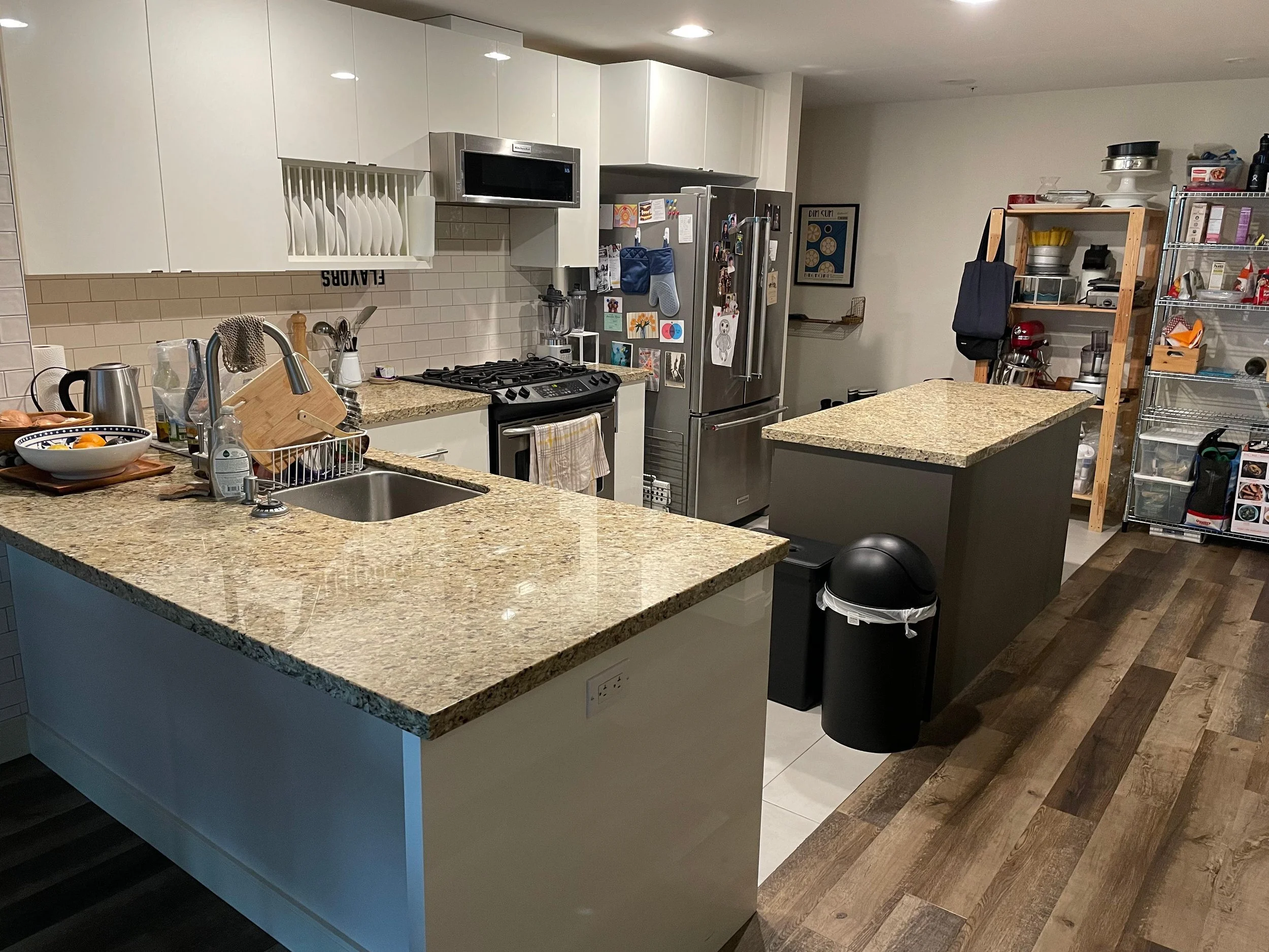 4 Kitchen.jpg
